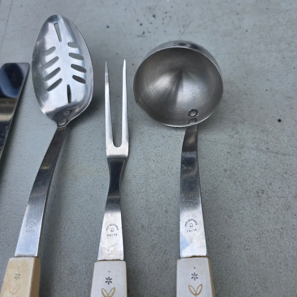 Vintage Ekco Flint 6pc Kitchen Utensil Set Floral Wheat Melamine Handles USA